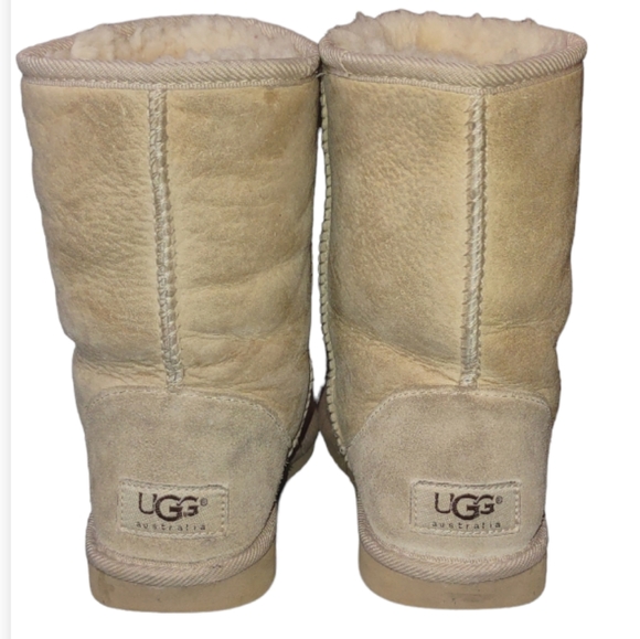 UGGS boot classic short kids sz W4. Logo snow warm lined Leather faux fur - Picture 4 of 9